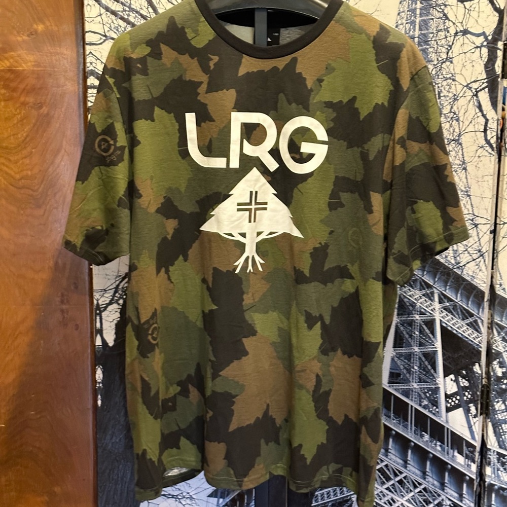 LRG Men’s Oversized Camo T Shirt